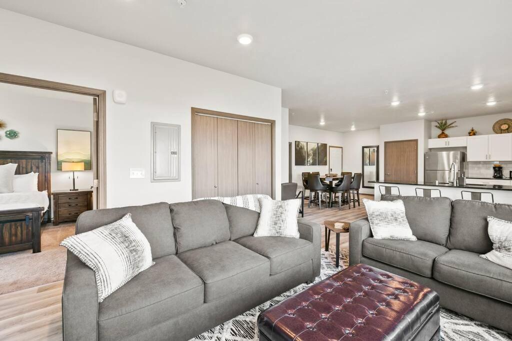 Spacious New 2 Bed 2 Bath Apt By Downtown Spokane Ngoại thất bức ảnh