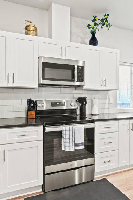 Spacious New 2 Bed 2 Bath Apt By Downtown Spokane Ngoại thất bức ảnh