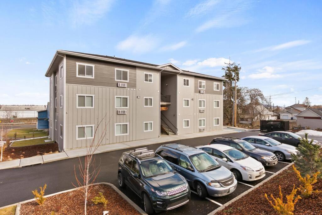 Spacious New 2 Bed 2 Bath Apt By Downtown Spokane Ngoại thất bức ảnh