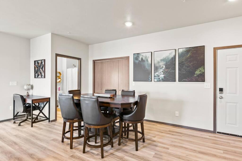 Spacious New 2 Bed 2 Bath Apt By Downtown Spokane Ngoại thất bức ảnh